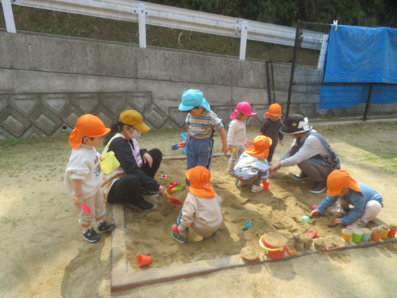 諫早手をつなぐ つくしっ子保育園